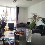 Terrassen-Wohnung Mit Blick Auf Fernsehturm